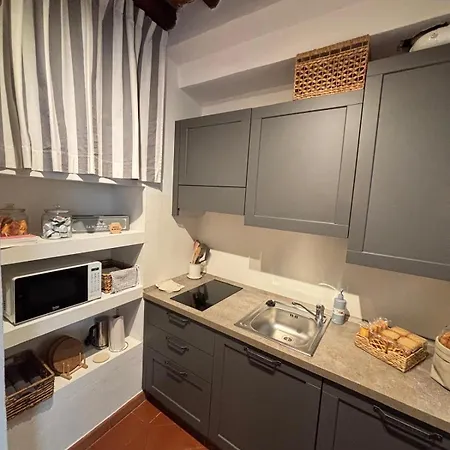 Sweet Apartment